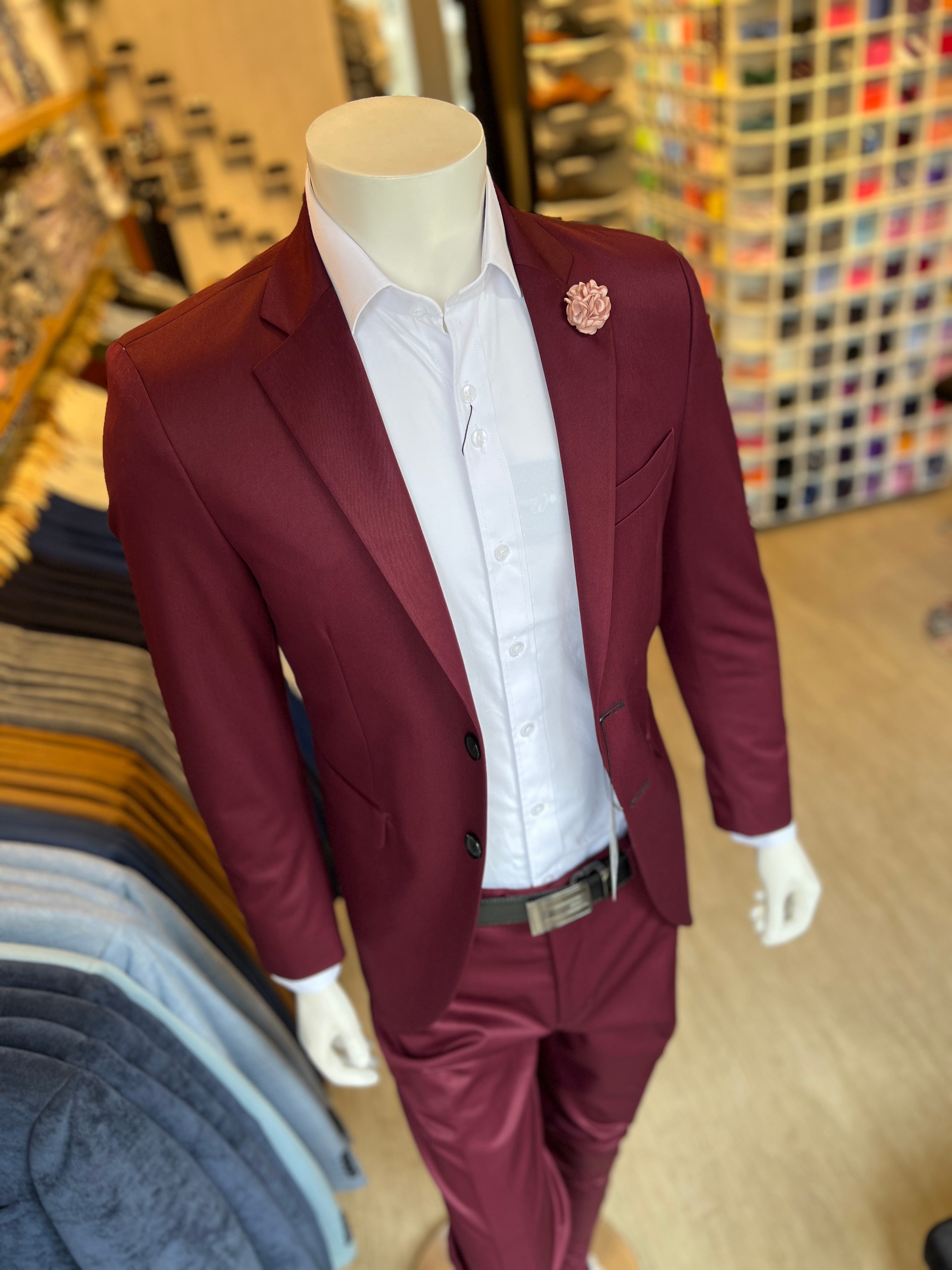 Traje Vinto Tinto Semi-Slim, Formal Ejecutivo Dos piezas (Copia)